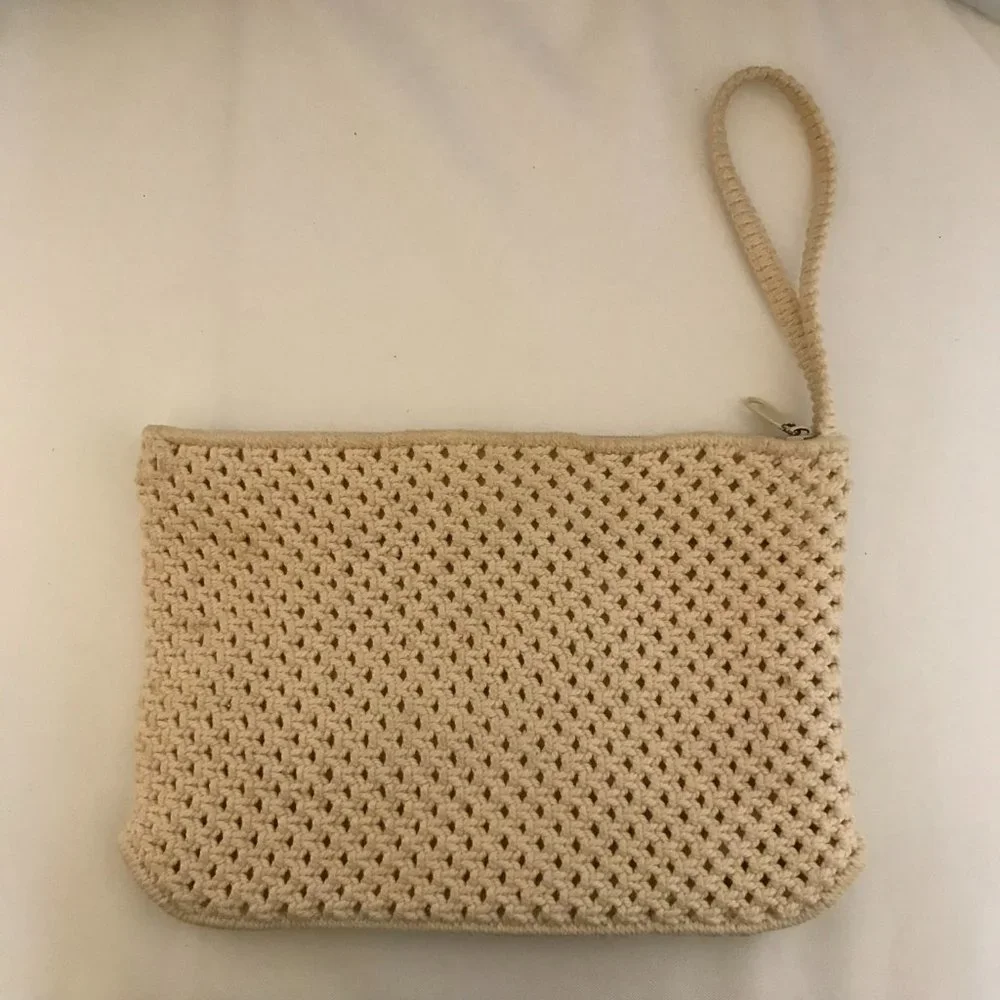 Vintage Cream Macrame Wristlet Purse - Picture 4 of 5